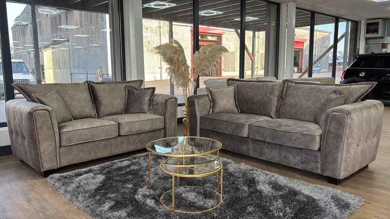 Serena Sofa Set